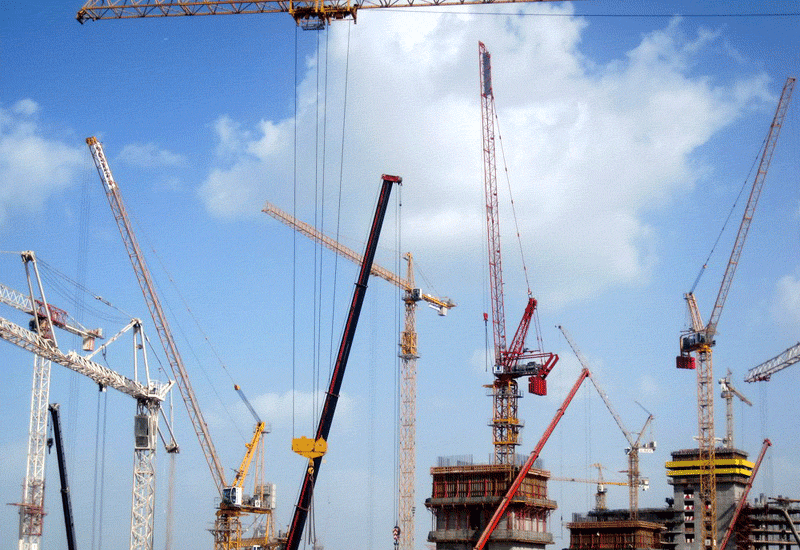 New Grove crane enters operation - PMV Middle East