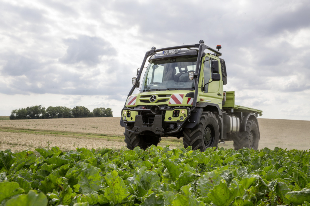 Pictures: Mercedes-Benz Unimog at Agritechnica 2019 - PMV Middle East