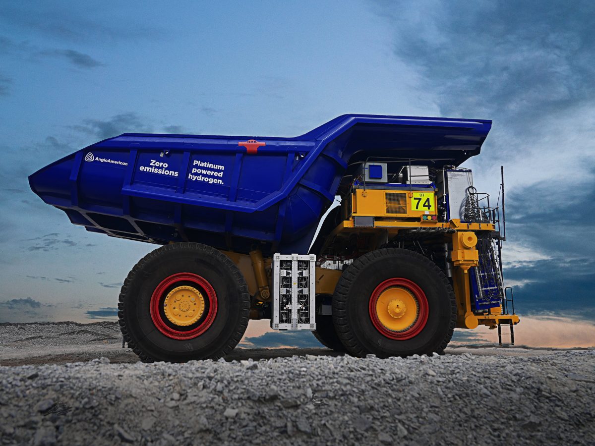 Retrofitted batteryfuel cell hybrid mining truck undergoes testing at