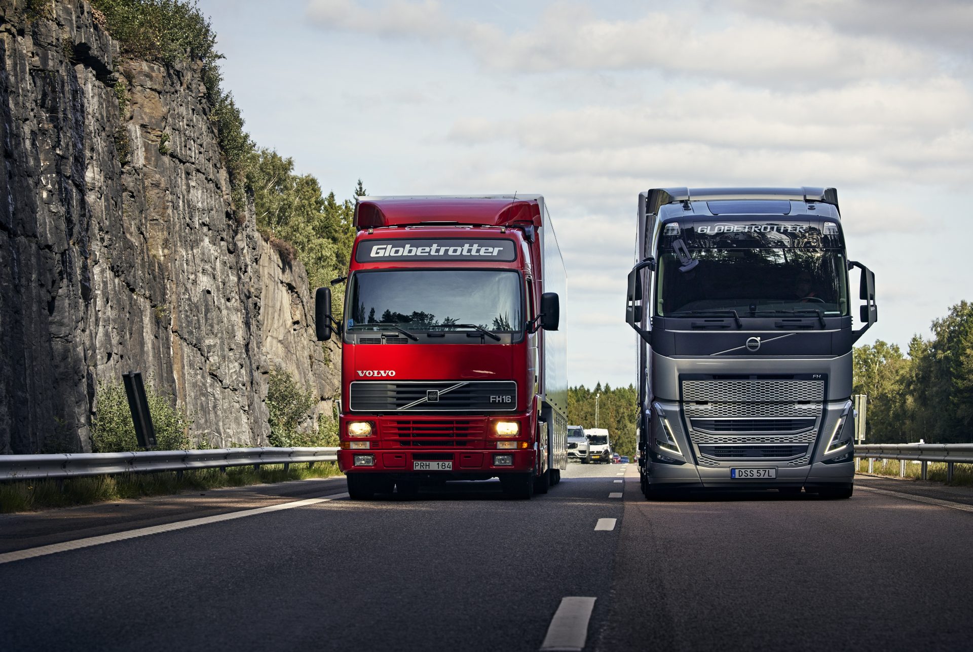 New 2021 Volvo FMX truck - INTERIOR 