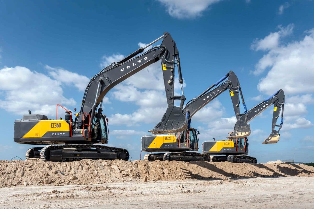 エスター コロッタ② New-gen Volvo excavators prove their performance in GCC